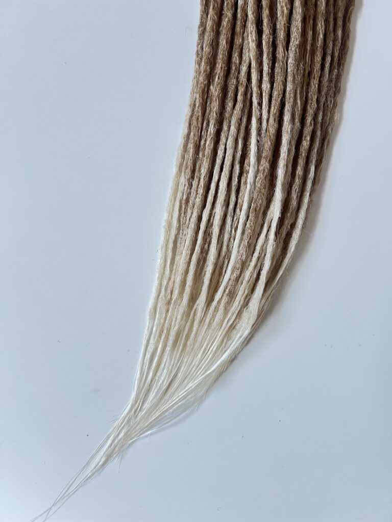 Handmade Ombré Dreadlocks – Honey detail