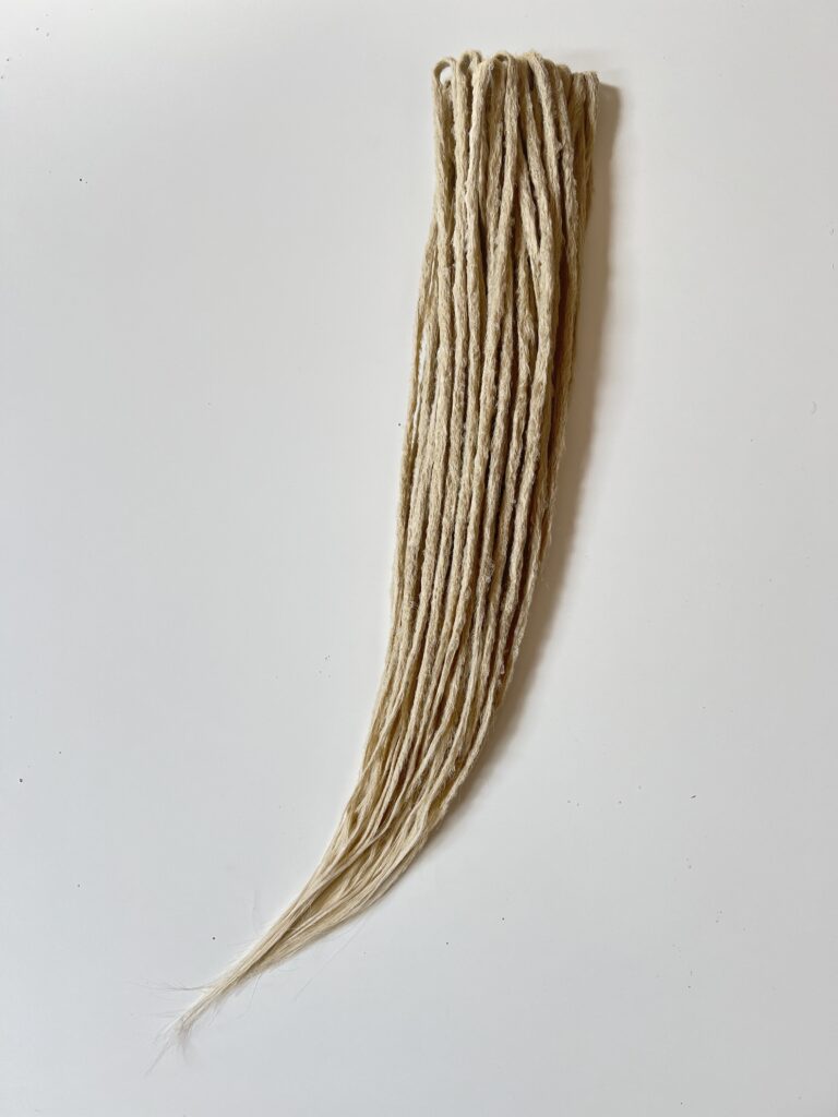 Ručně dělané Dredy – jednobarevné Blond