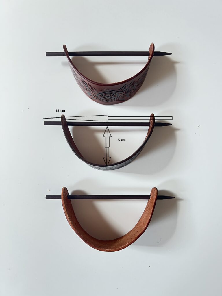 Detail produktu Handmade kožená spona - Keltský štít