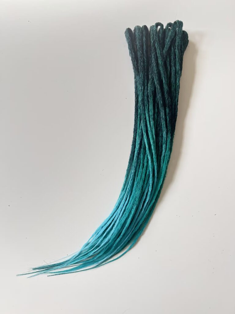 Handmade Ombré Dreadlocks – Black/Blue