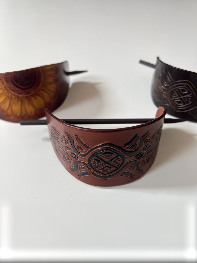 Handmade kožená spona – podle tvého zadání